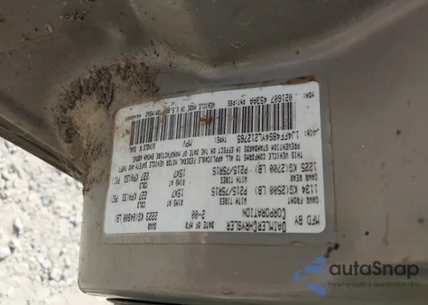 2000 Jeep Cherokee Sport z USA, uszkodzony, nr VIN 1J4FF48S4YL212765